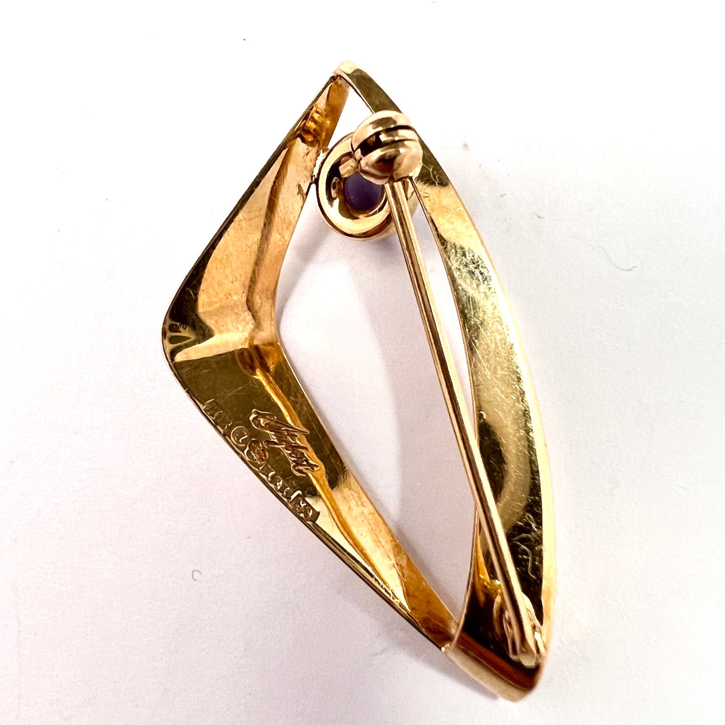 Atelje Stigbert Sweden 1963. Vintage Mid-century Modern 18k Gold Amethyst Pearl Brooch. Signed