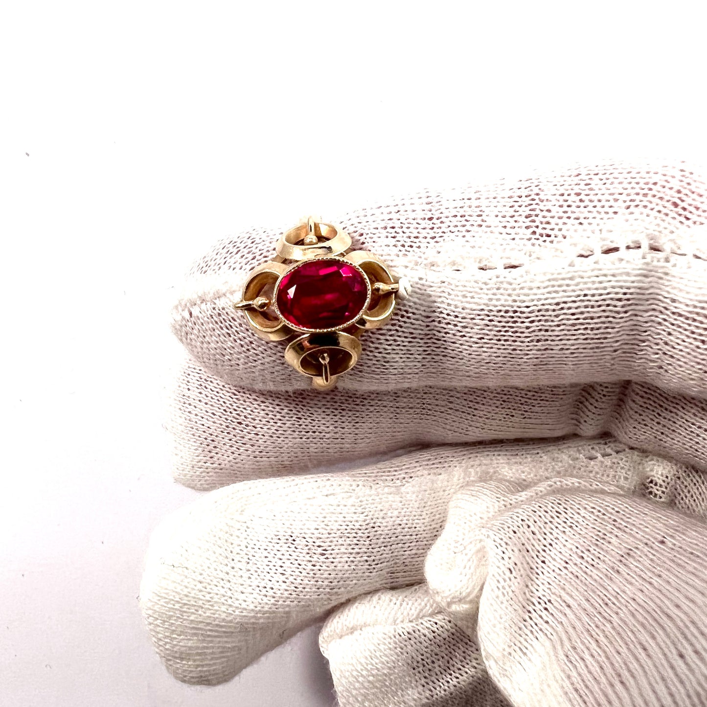 Eastern Europe c 1960s, 14k Synthetic Sapphire Ring. Maker MA.