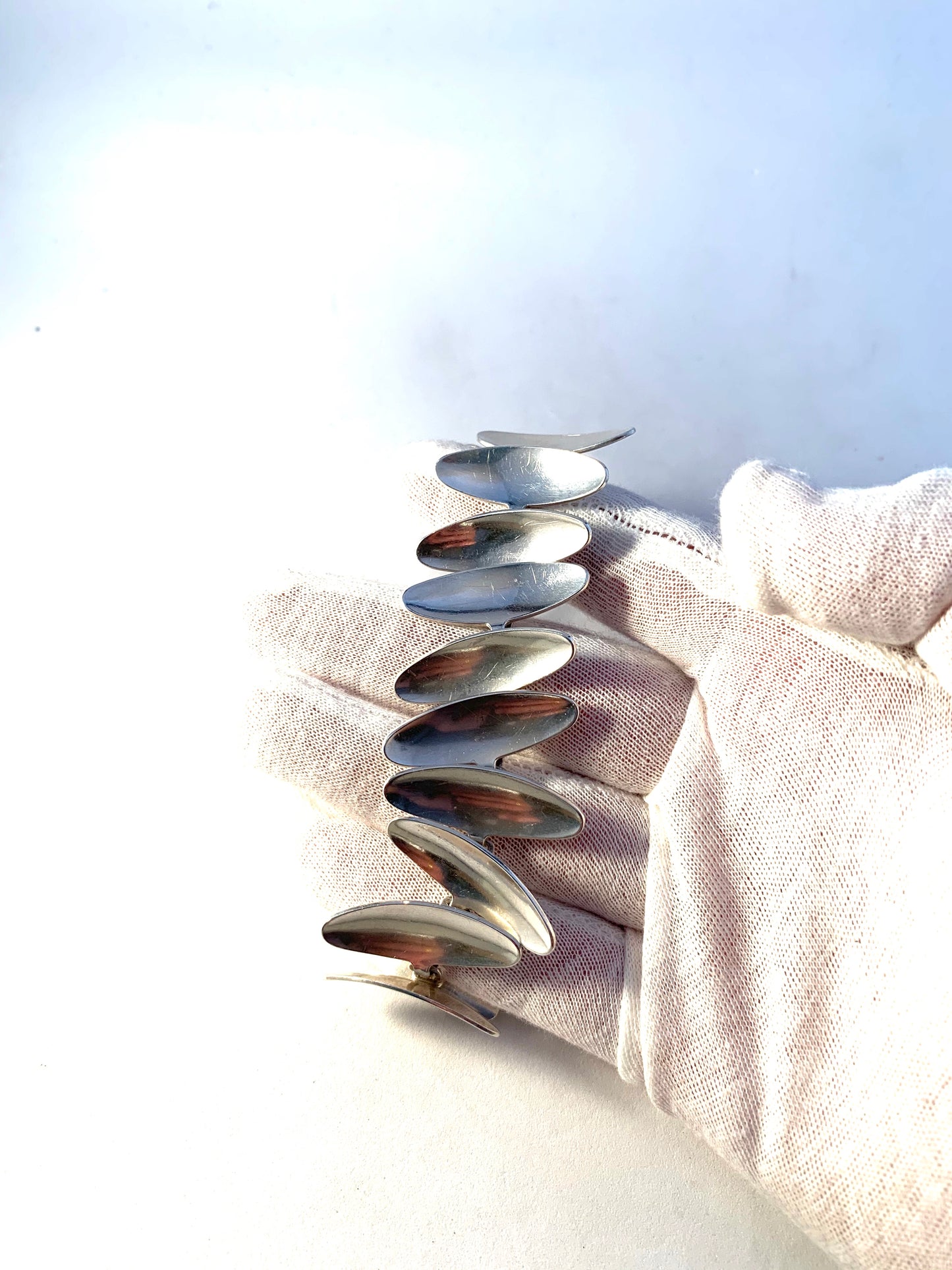 Erik Fleming, Flavia, Sweden 1956 Mid Century Modern Sterling Silver Bracelet.