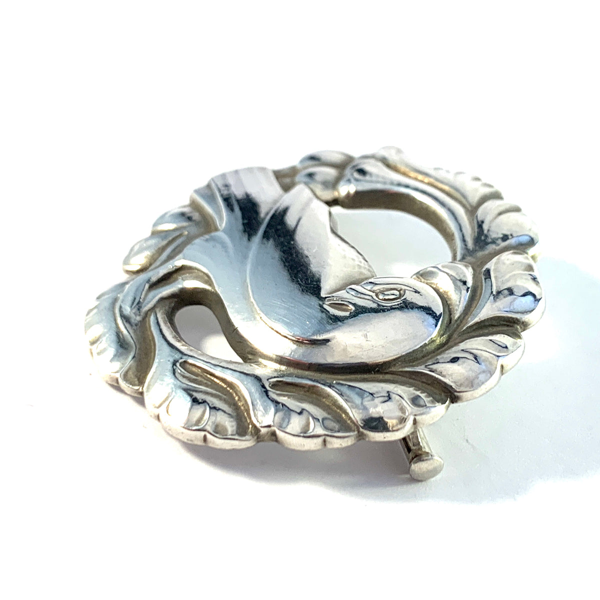 Georg Jensen, Denmark 1933-1945. Sterling Silver Dove Brooch. Design 123 by Kristian Møhl-Hansen