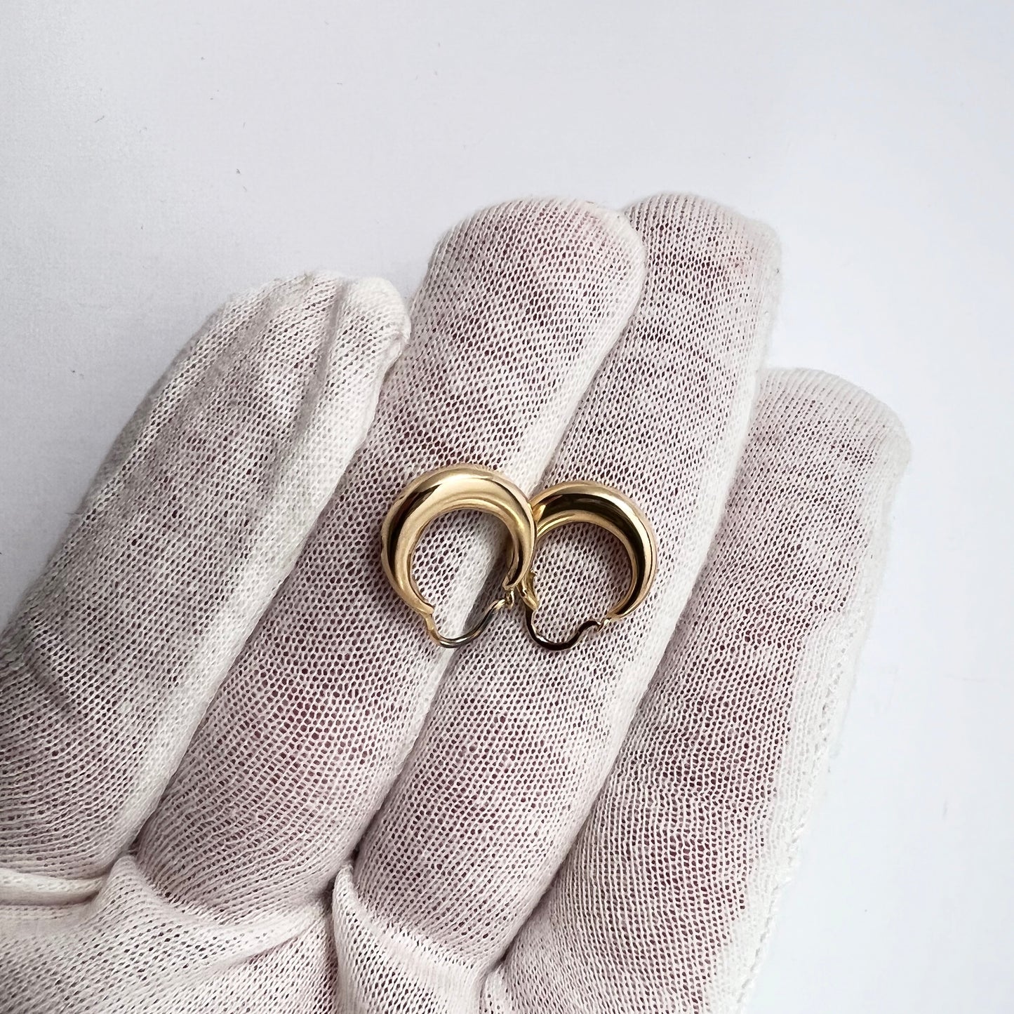 Sweden 1950-60s. Vintage Mid Century 18k Gold Earrings.