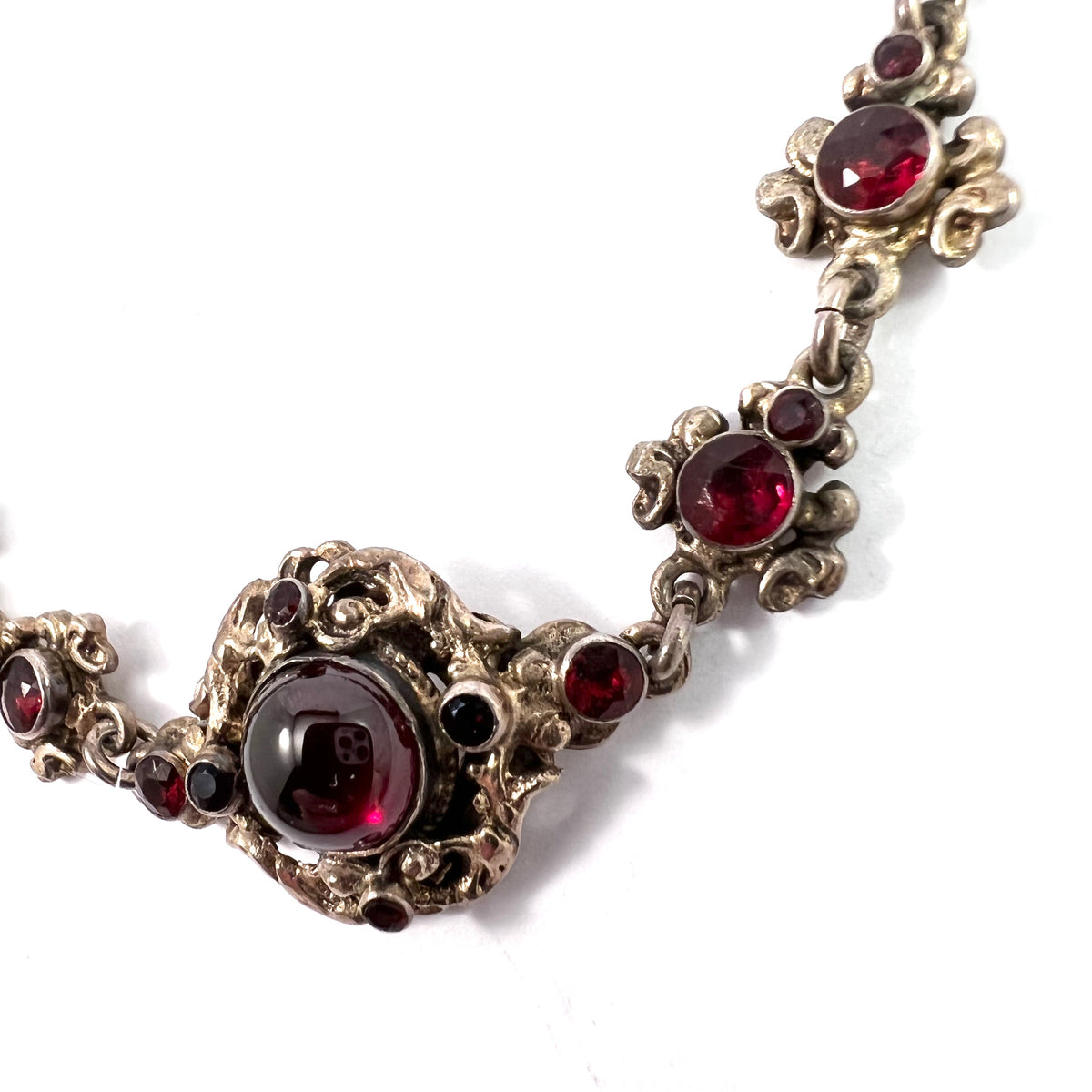 Czechoslovakia, Antique early 1900s Solid Silver Bohemian Garnet Bracelet. Hallmarked.
