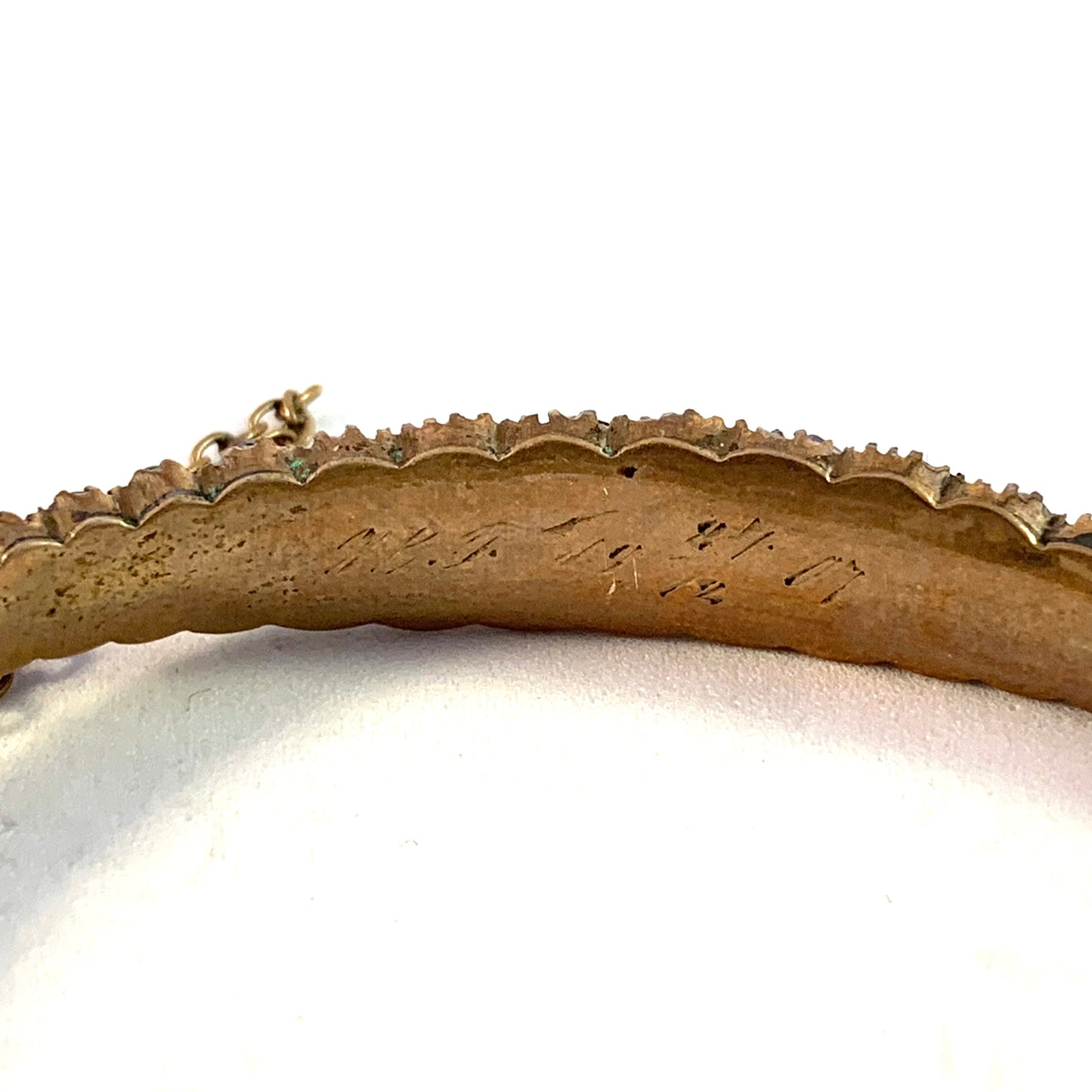 Antique Edwardian year 1907 Bohemian Garnet Gilt Metal Bracelet.