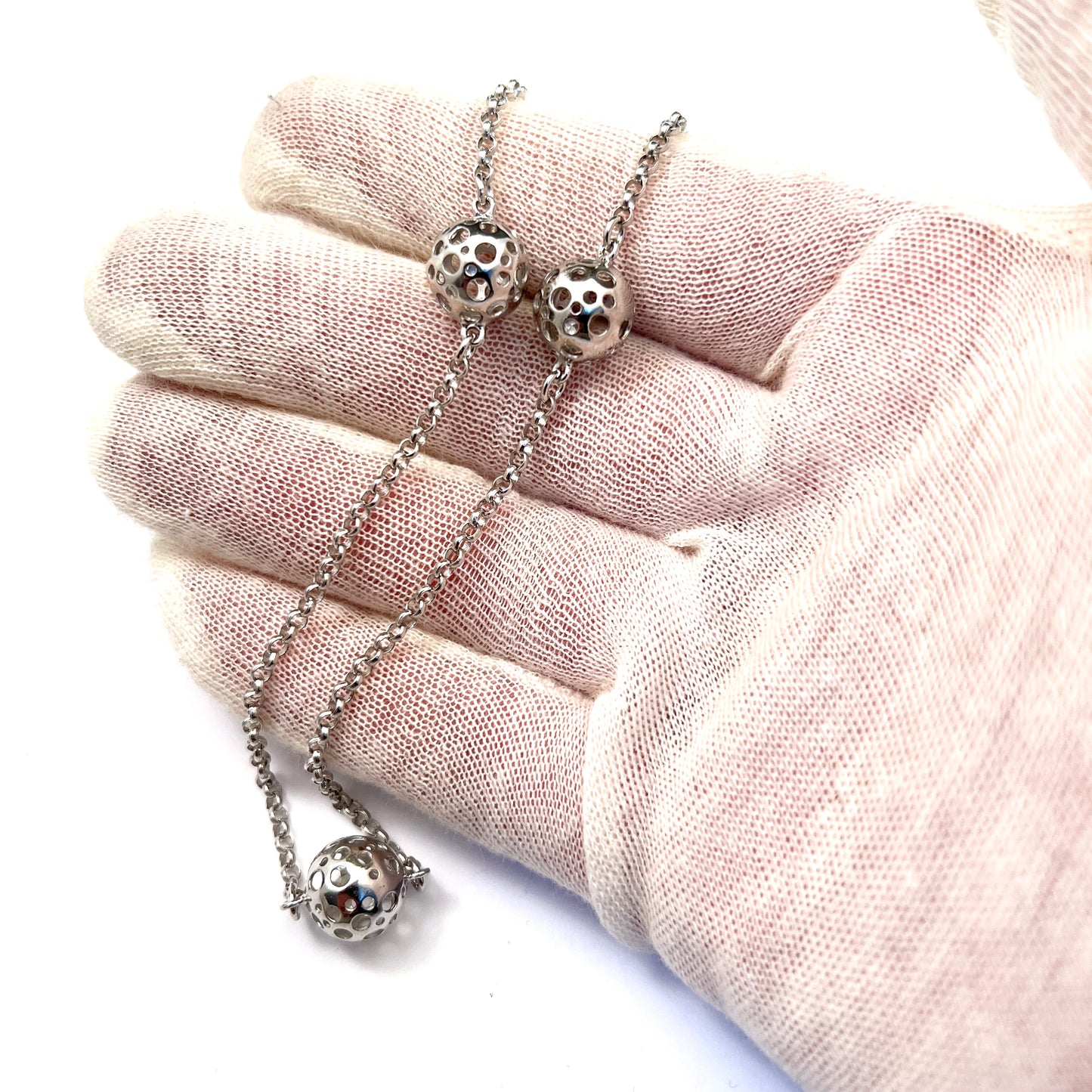 Liisa Vitali for Kultakeskus, Finland Vintage Sterling Silver Sphere Necklace.