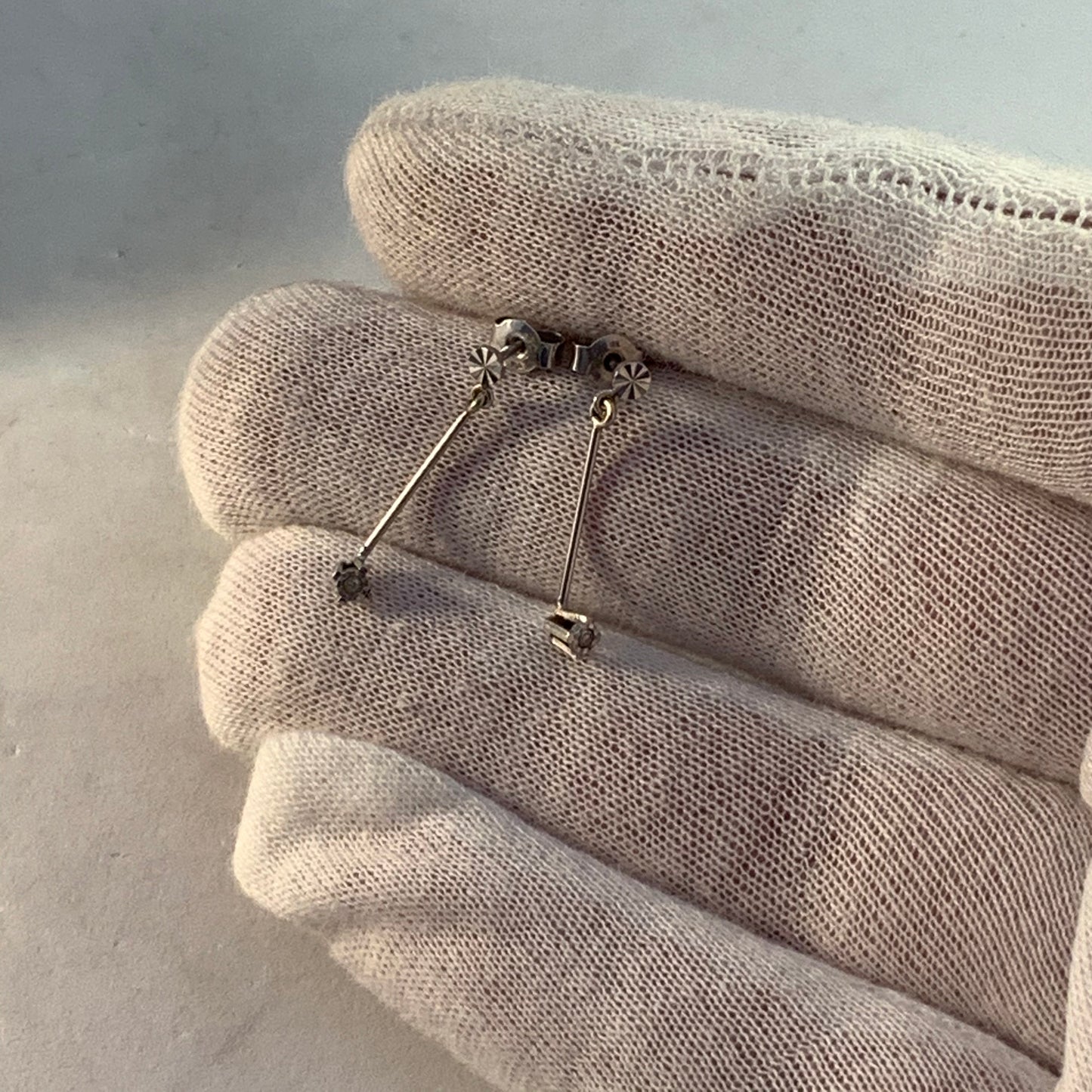 Vintage Mid Century 18k White Gold 8-cut Diamond Dangle Earrings.