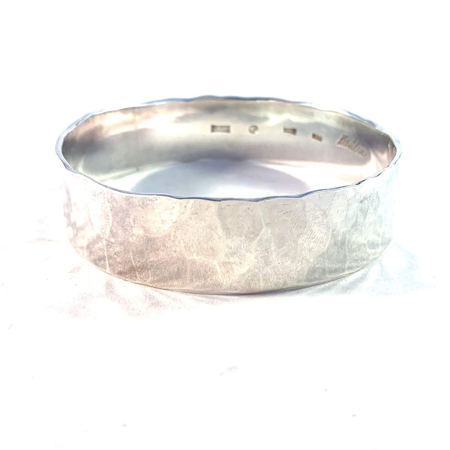 Kuhlin, Sweden Vintage Massive Hand Hammered Sterling Silver Bangle Bracelet. Signed