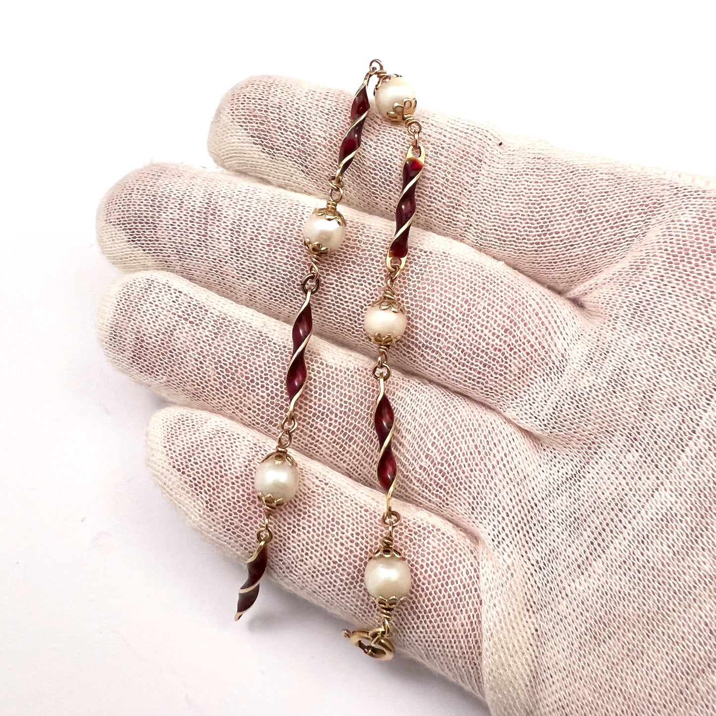 Ponzalli & Chini, Arezzo, Italy 1944-68. Vintage 18k Gold Enamel Pearl Bracelet.
