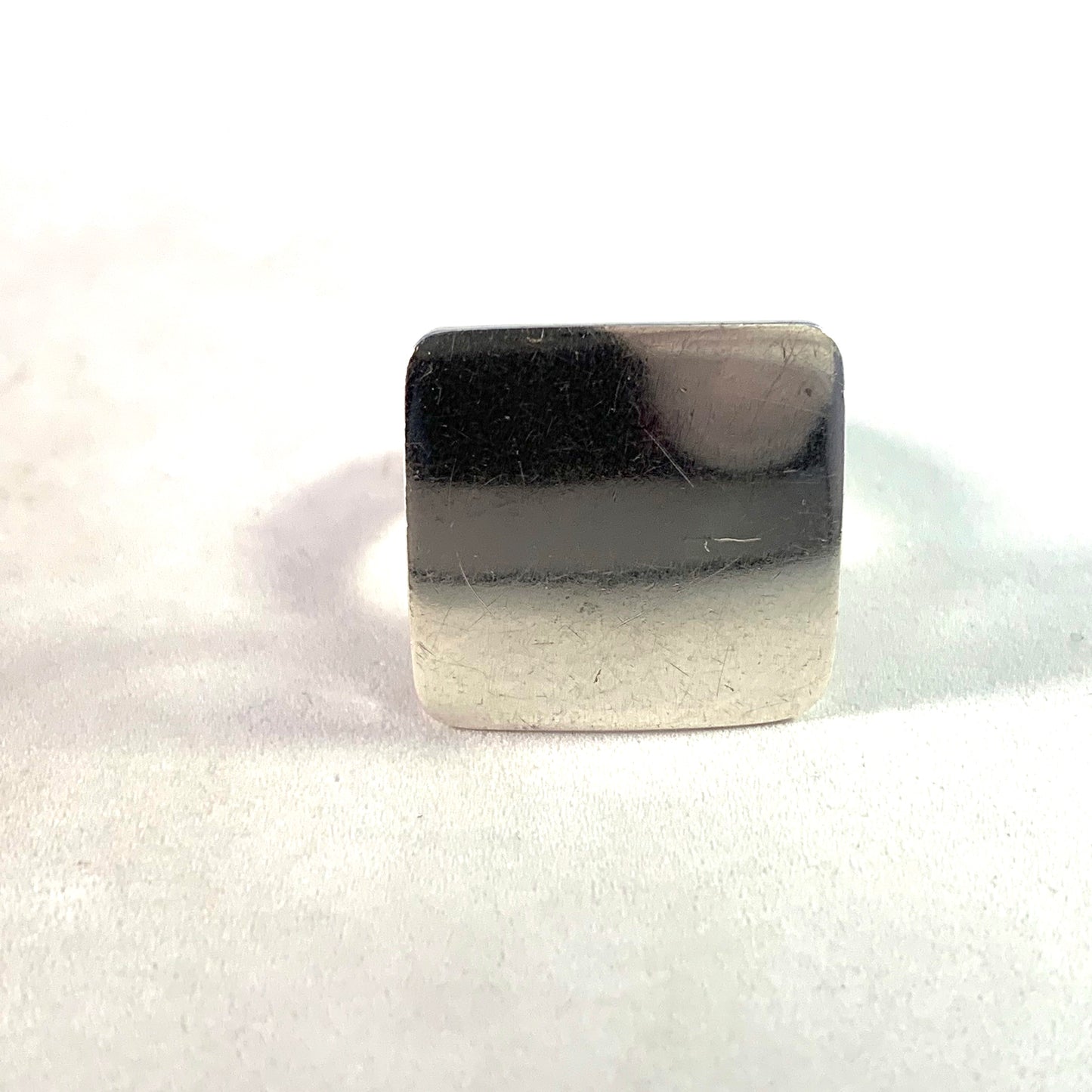 Svedbom, Sweden 1972 Bold Modernist Sterling Silver Pinky Ring.