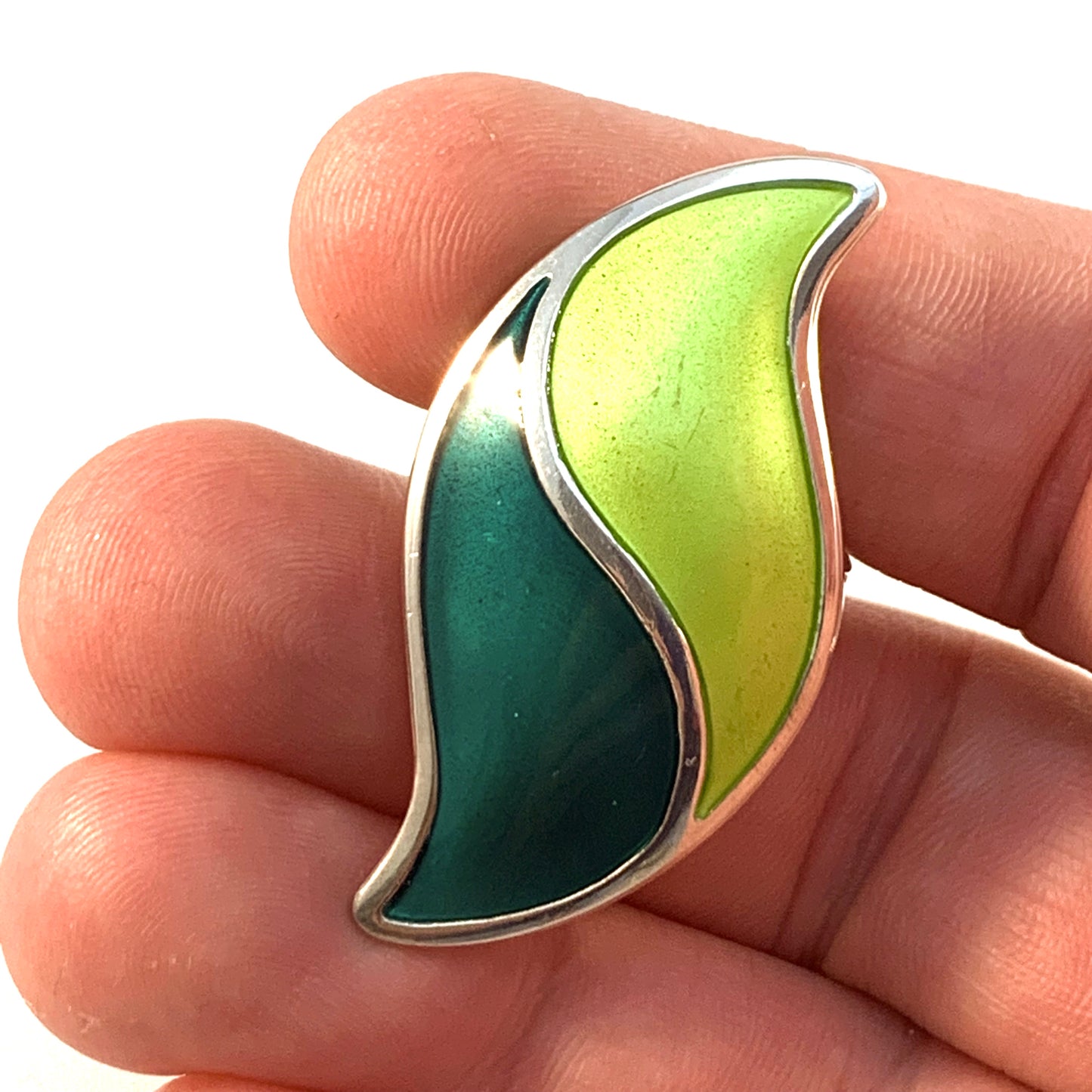 Millie Behrens for David Andersen, Norway Bold and Large Sterling Silver Green Enamel Vintage Adjustable Ring.