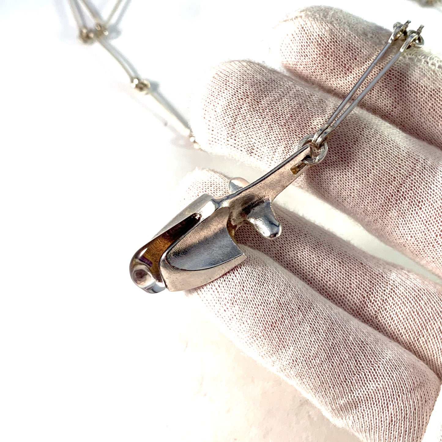 Björn Weckström for Lapponia, Finland 1974 Sterling Silver Acrylic Necklace. Design Iguana