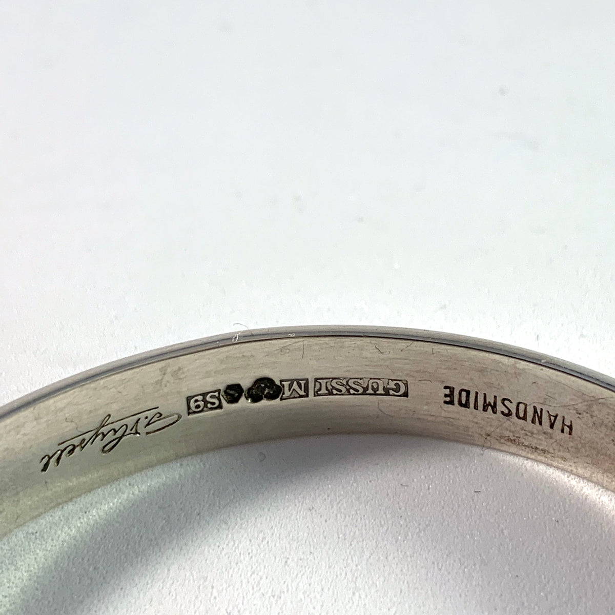 Gert Thysell for GUSSI, Sweden year 1968 Sterling Silver Amethyst Modernist Bangle Bracelet.. Signed. Handmade.