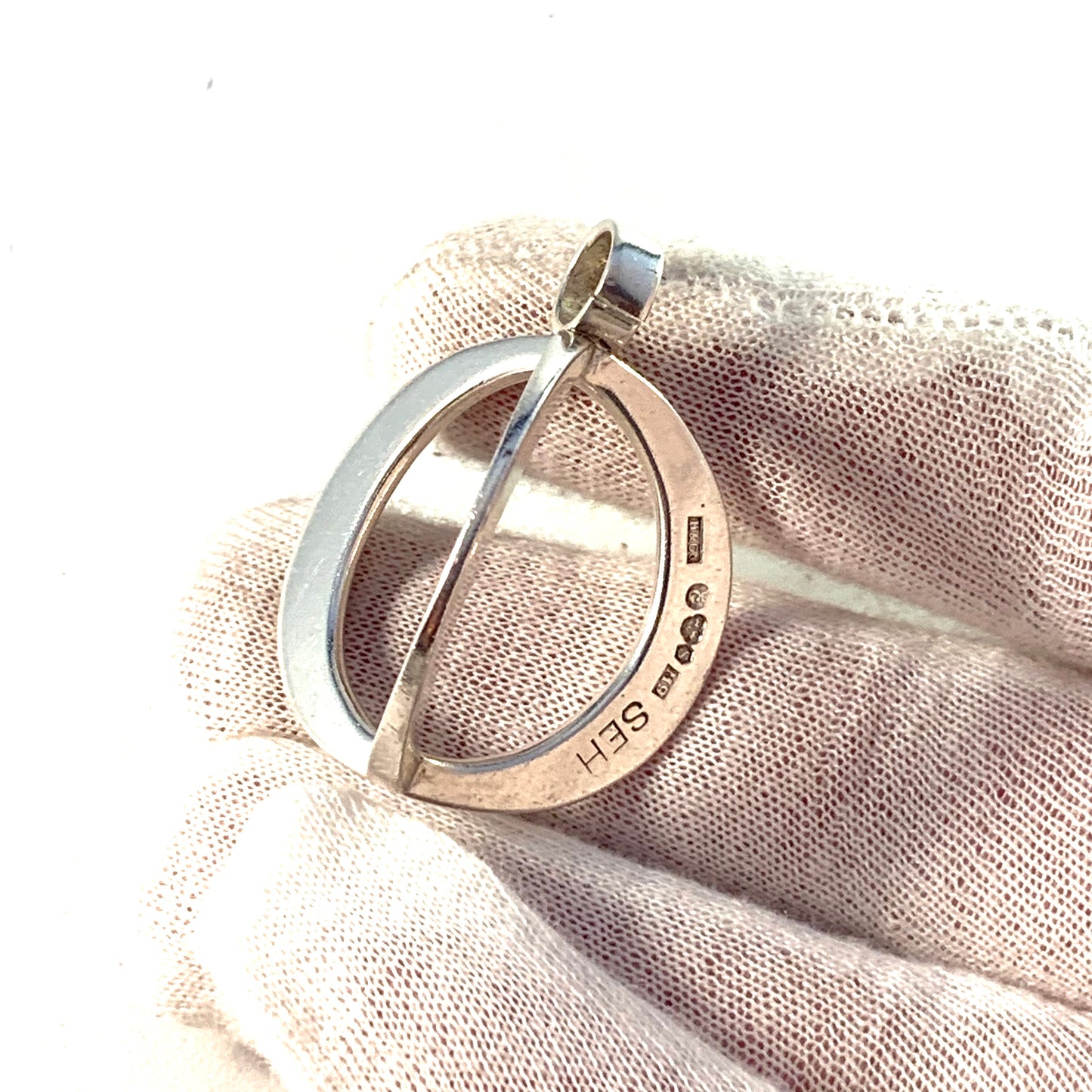 Sven-Erik Högberg for Högberg & Co, Sweden 1962 Sterling Silver Pendant.