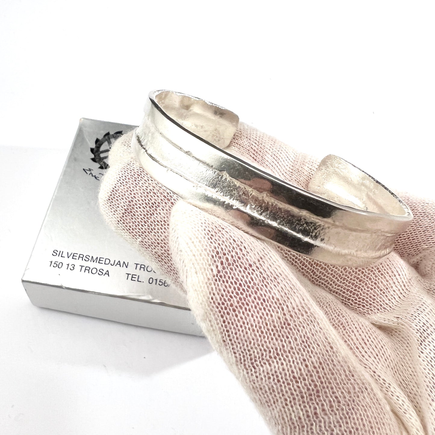 Robbert, Sweden 1979. Vintage Sterling Silver Cuff Bracelet. Signed. Boxed.