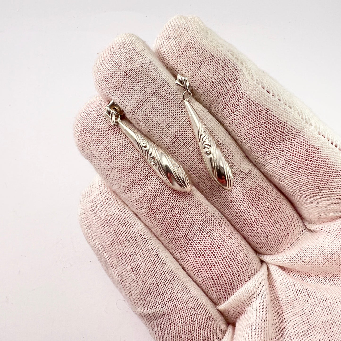 Vintage Mid Century Sterling Silver Dangle Earrings.