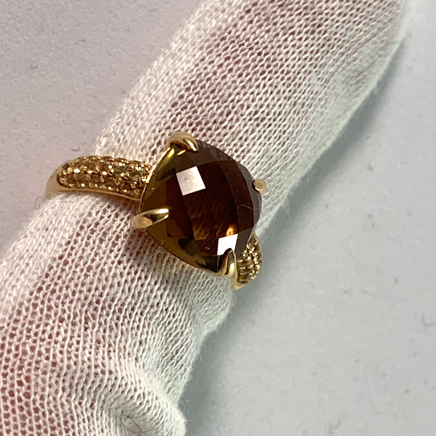 Chimento, Italy Vintage 18k Gold Smoky Quartz Yellow Sapphire Ring. Original Box.