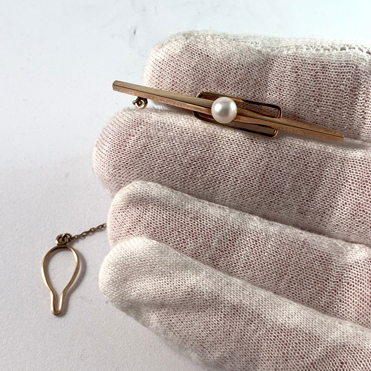 Maker WAKO, Japan Vintage 10k Gold Cultured Pearl Tie Bar