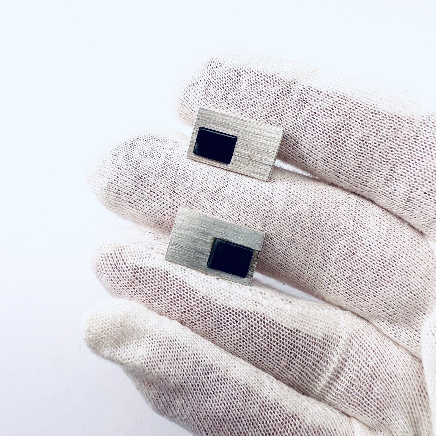 Maker Jase, Finland 1992. Vintage Solid Silver Labradorite Cufflinks.