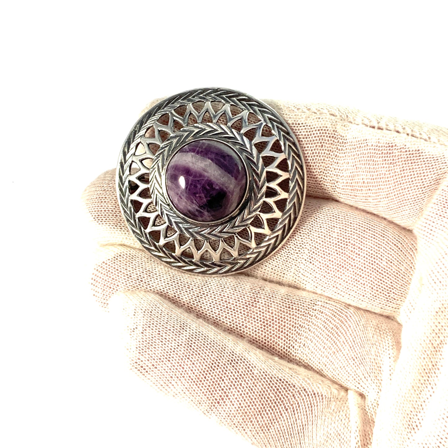 Kalevala Koru, Finland year 1960. Sterling Silver Amethyst Brooch.