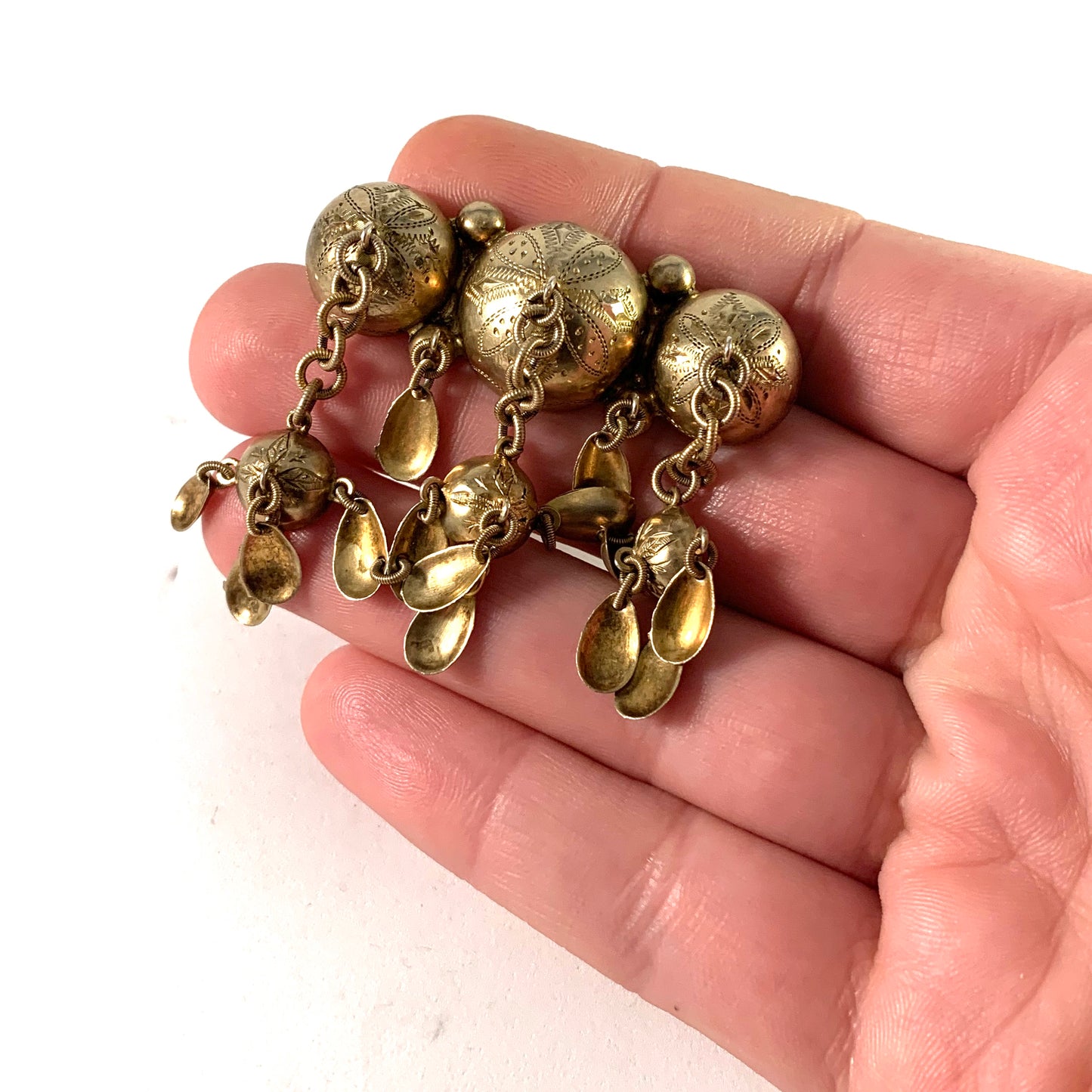 CRL, Sweden year 1907 Gilt Standard Silver Traditional Brooch.