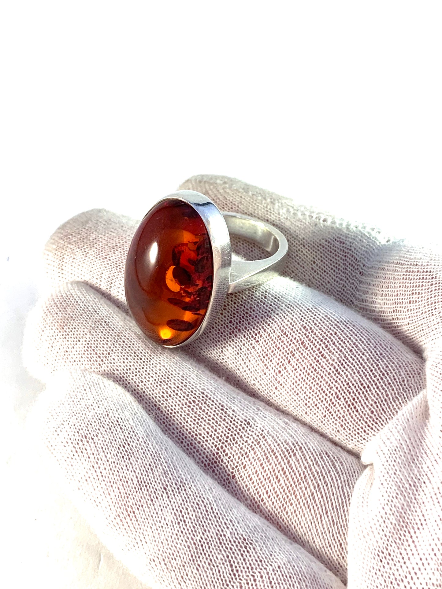 Einer Fehrn, Denmark 1960s Bold and Large Sterling Silver Amber Bold Ring.