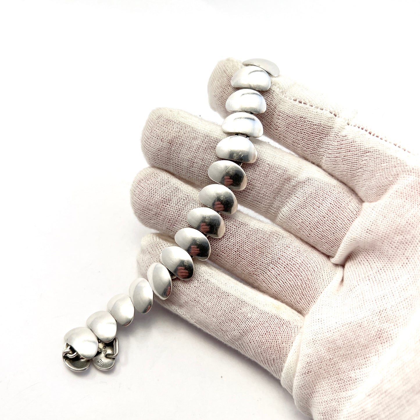 Michelsen, Stockholm 1947. Vintage Sterling Silver Bracelet.
