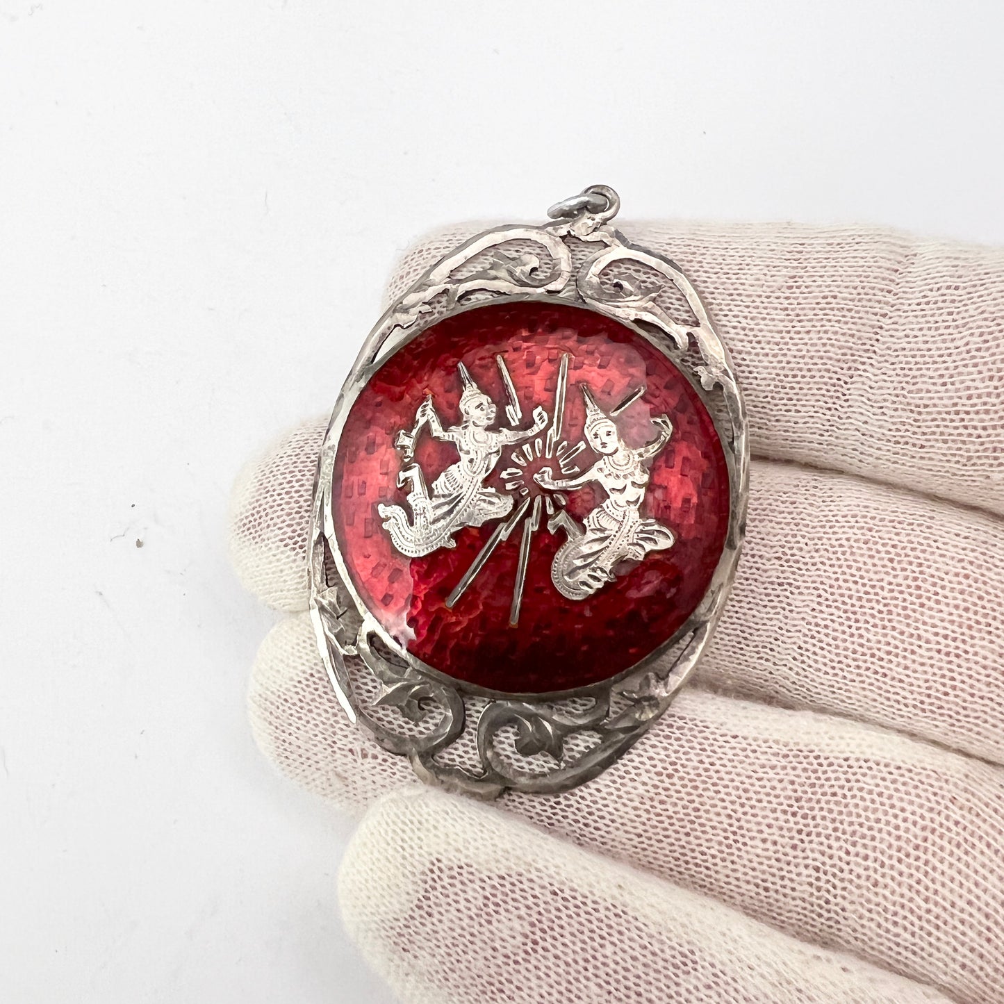 Siam (Thailand) Large Vintage Sterling Silver Enamel Brooch Pendant.