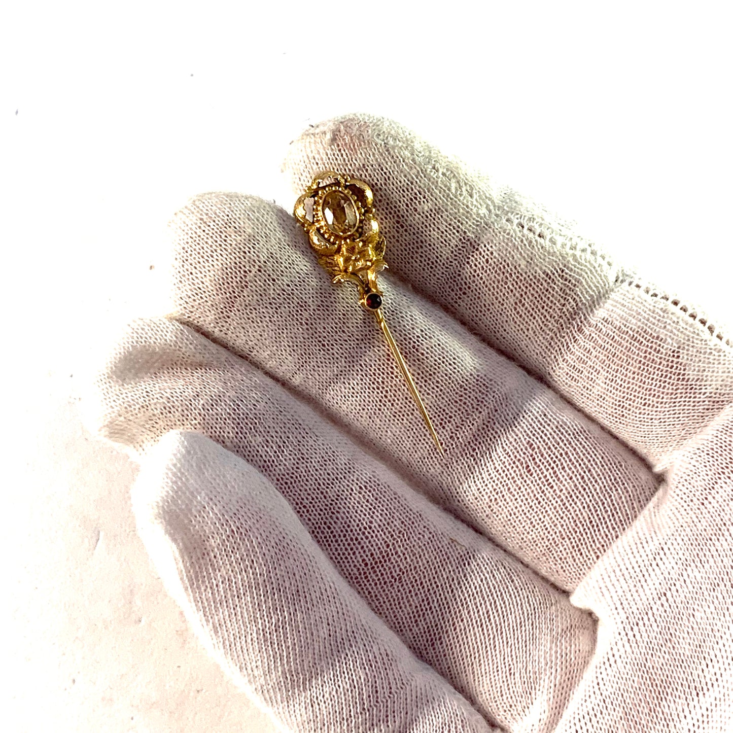 Victorian 14k Gold Citrine Garnet Unisex Pin.