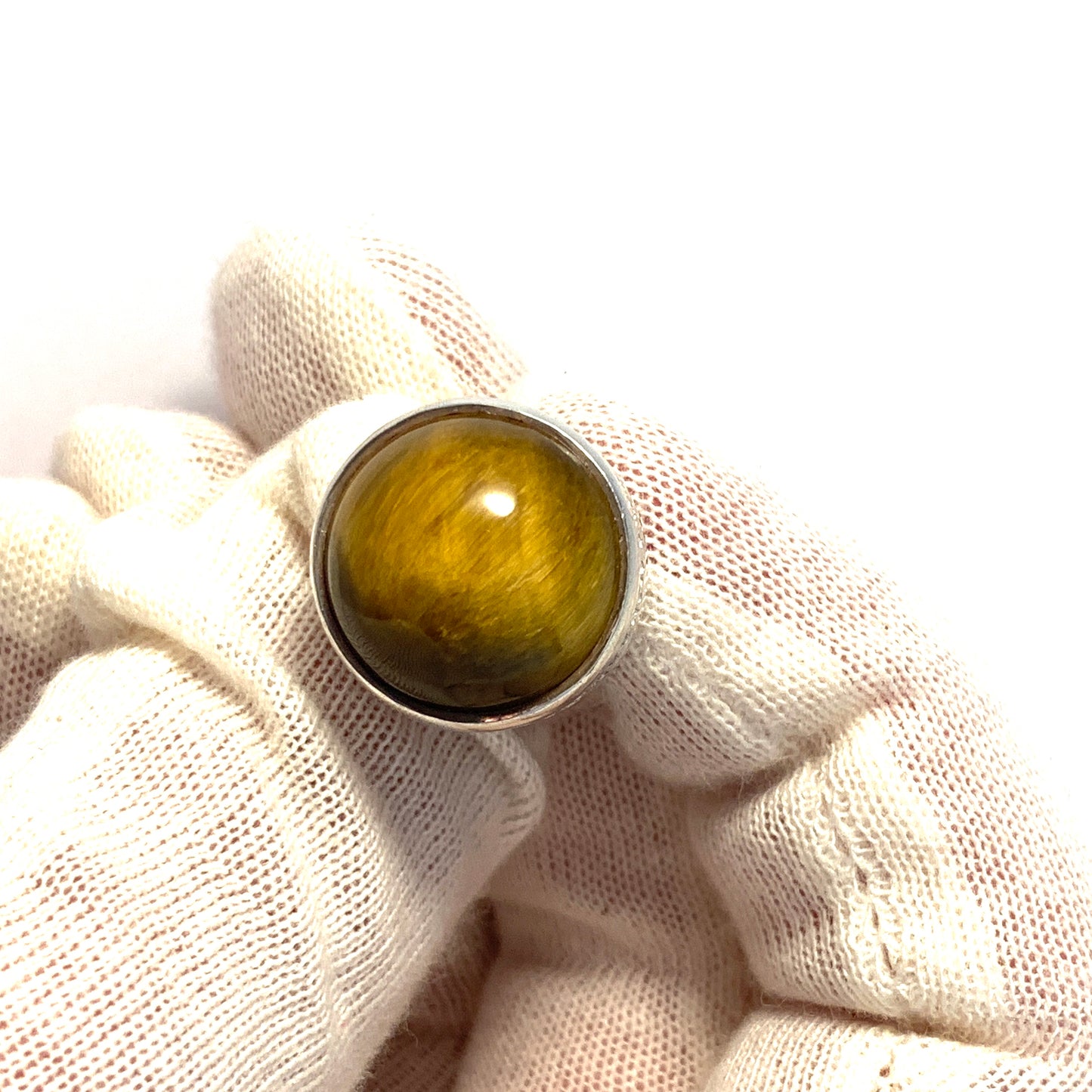 Bengt Hallberg, Sweden 1972. Sterling Silver Tiger Eye Adjustable Size Ring.