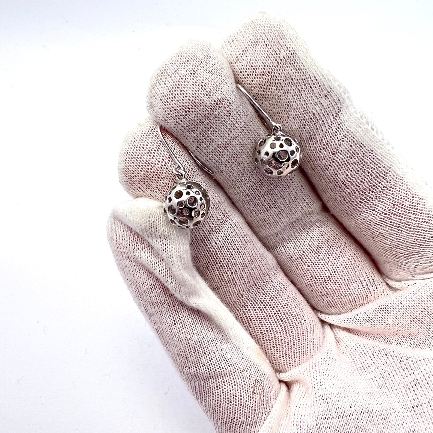 Liisa Vitali for Kultakeskus, Finland Vintage Sterling Silver Earrings.