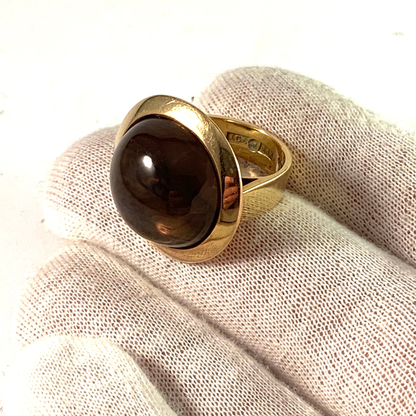 Isaac Cohen, Stockholm 1968, Massive 18k Gold Smoky Quartz Ring