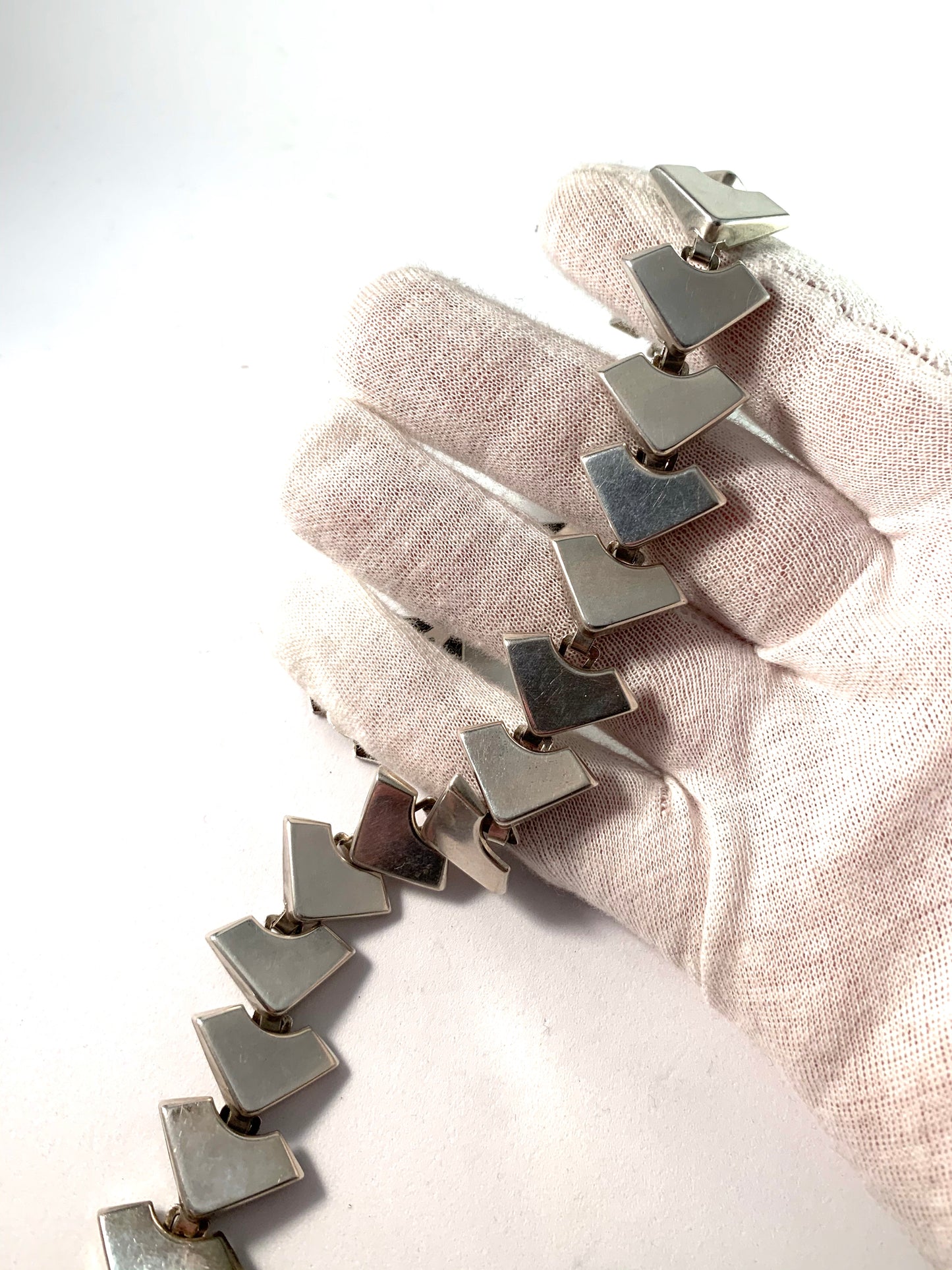 Atelier Borgila 1958 Mid Century Modern Solid Silver Choker Necklace.