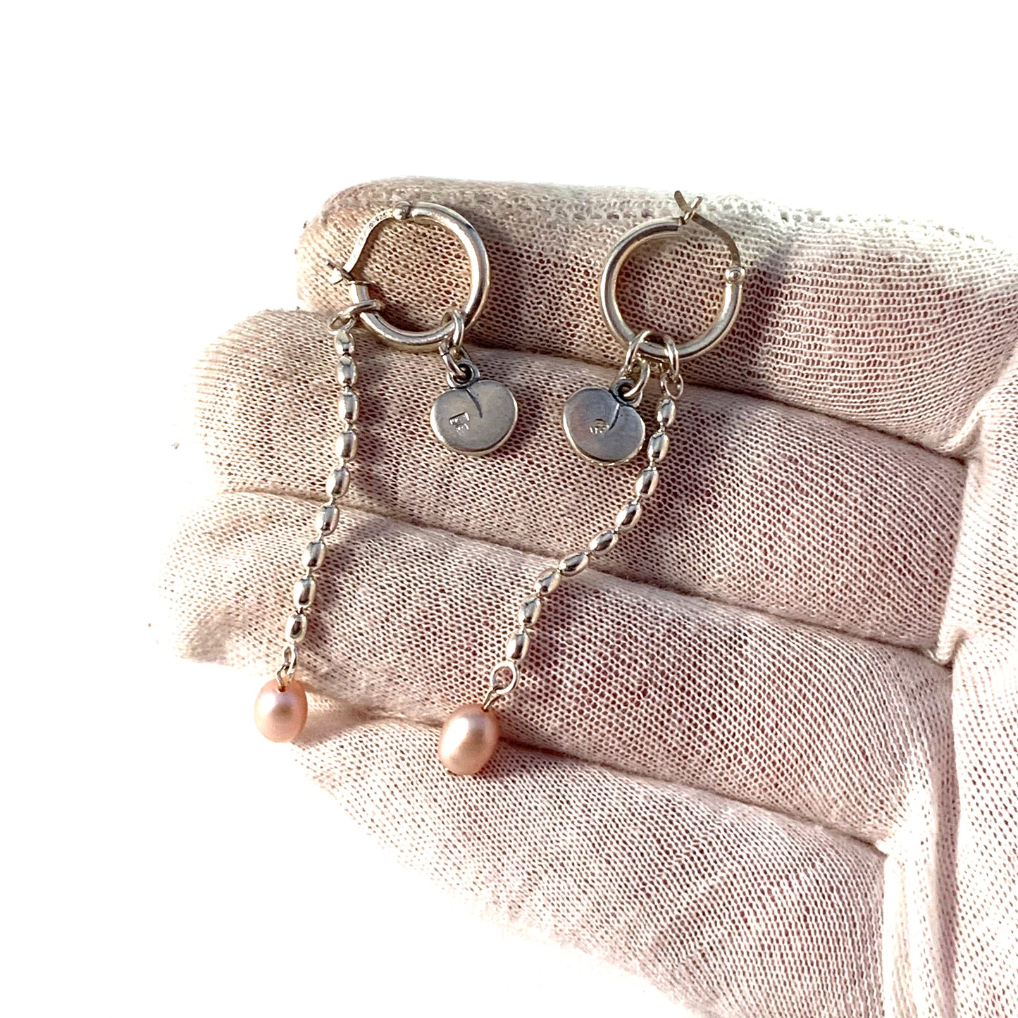 Kalevala Koru, Finland Vintage Sterling Silver Cultured Pink Pearl Earrings. Design: Twinflower