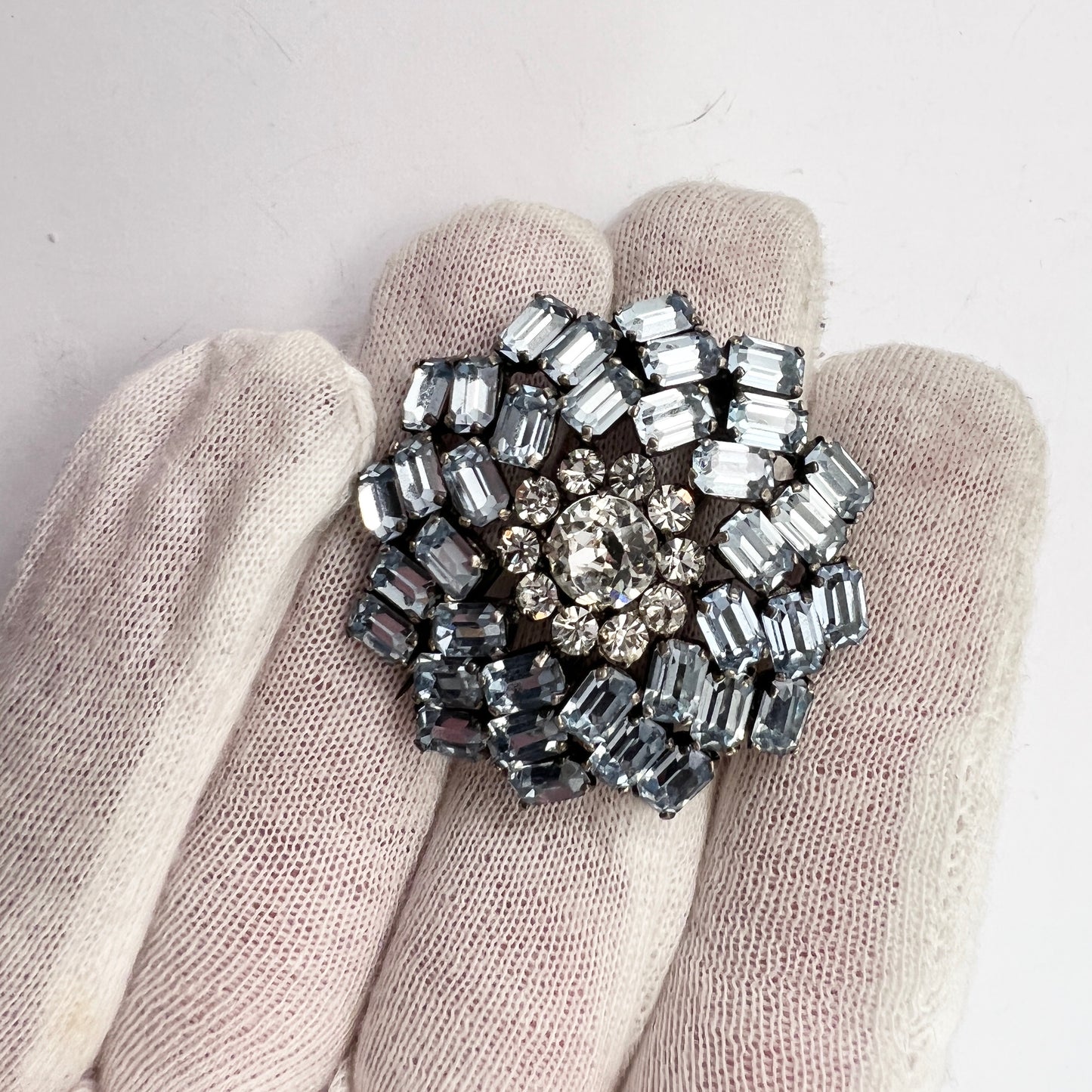 France. Vintage Marked Depose Costume Jewelry Fur Dress Clip.