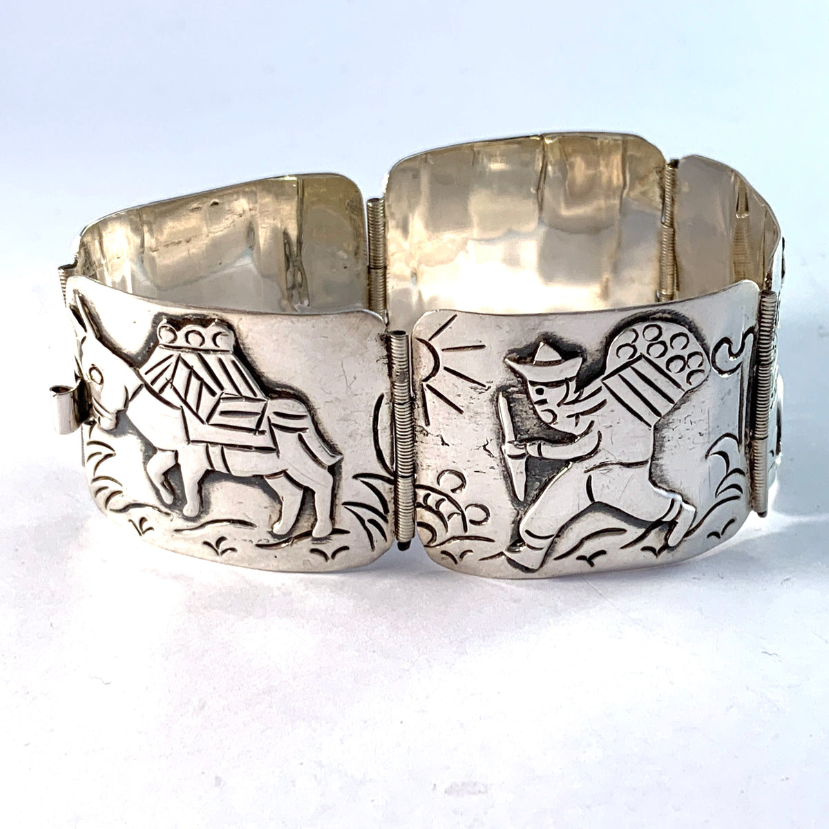 Maker EHP Mexico Vintage Mid Century Sterling Silver Bracelet.