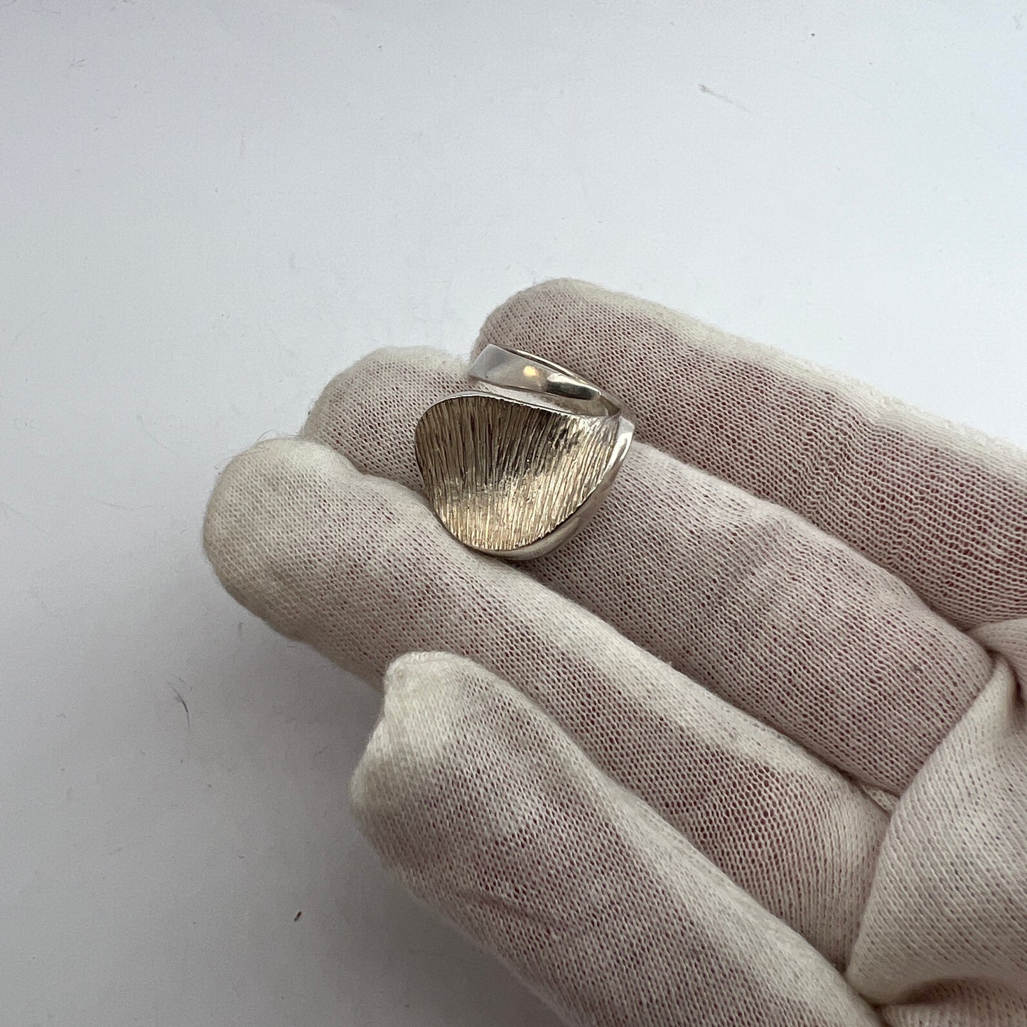 Relo, Austria Vintage c 1970 Modernist Sterling Silver Ring.