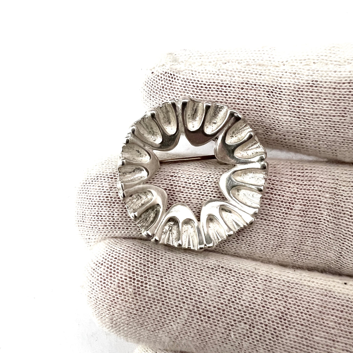 Juhls Kautokeino, Norway Vintage c 1970s Sterling Silver Brooch.