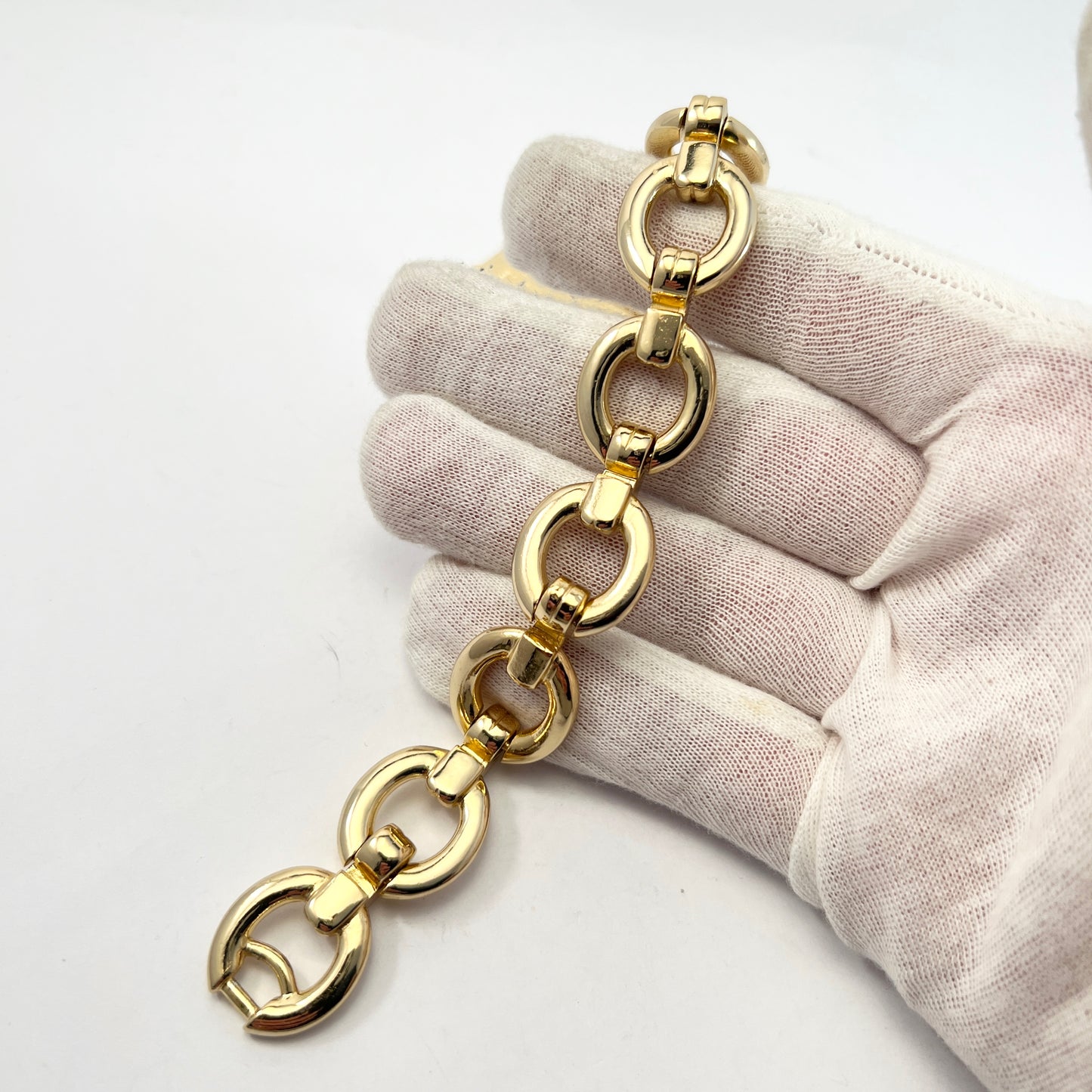 Grossé Germany. Contemporary Unworn Costume Jewelry Heavy Bracelet.