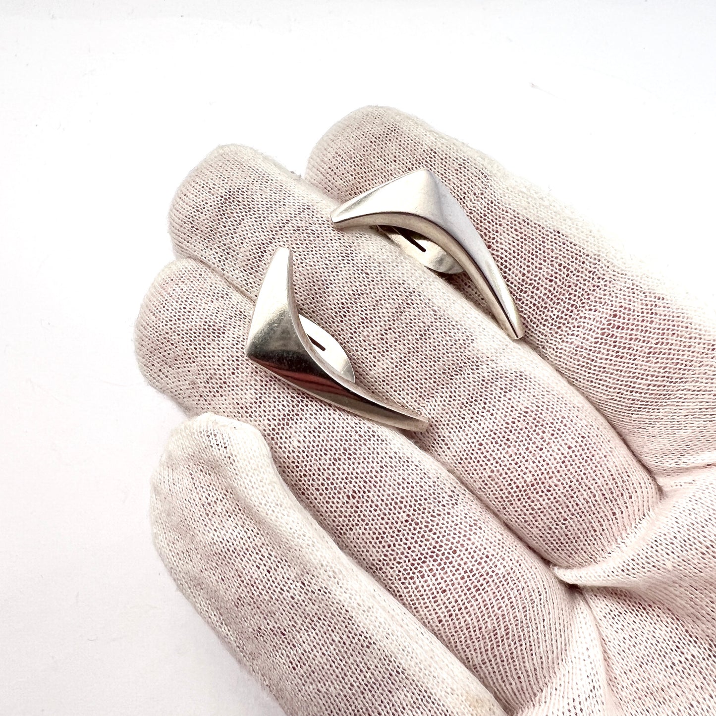 Anton Michelsen, Copenhagen, 1960s. Sterling Silver Clip-on Earrings.