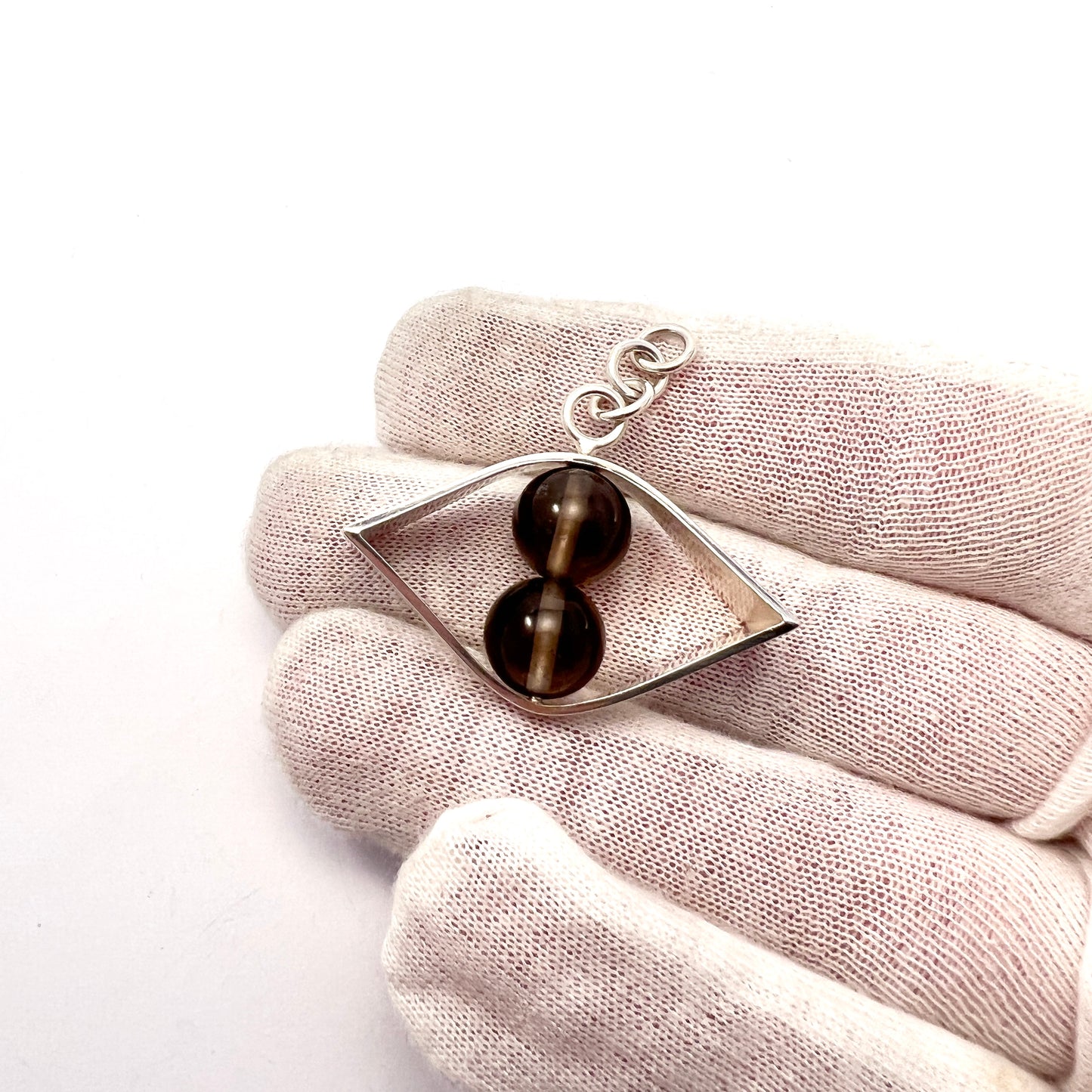 Elis Kauppi, Kupittaan Kulta Finland 1962. Vintage Silver Kinetic Smoky Quartz Pendant.