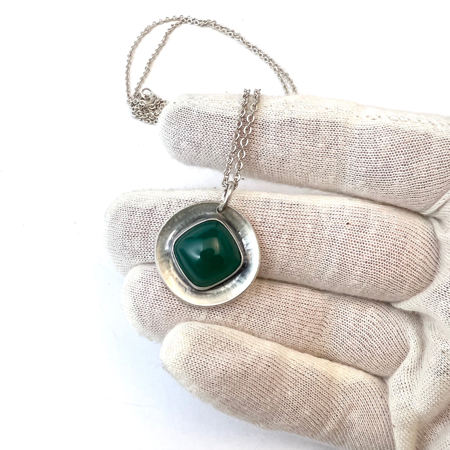 Elis Kauppi, Kupittaan Kulta Finland 1963. Vintage Solid Silver Chrysoprase Pendant Necklace.