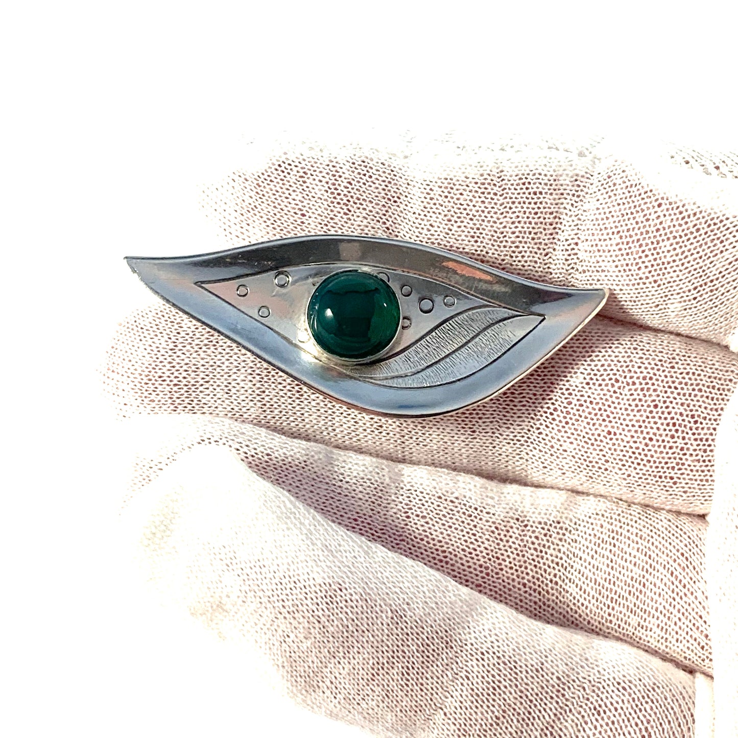 Kaplan, Stockholm 1957 Mid Century Modern Sterling Silver Chrysoprase Brooch.