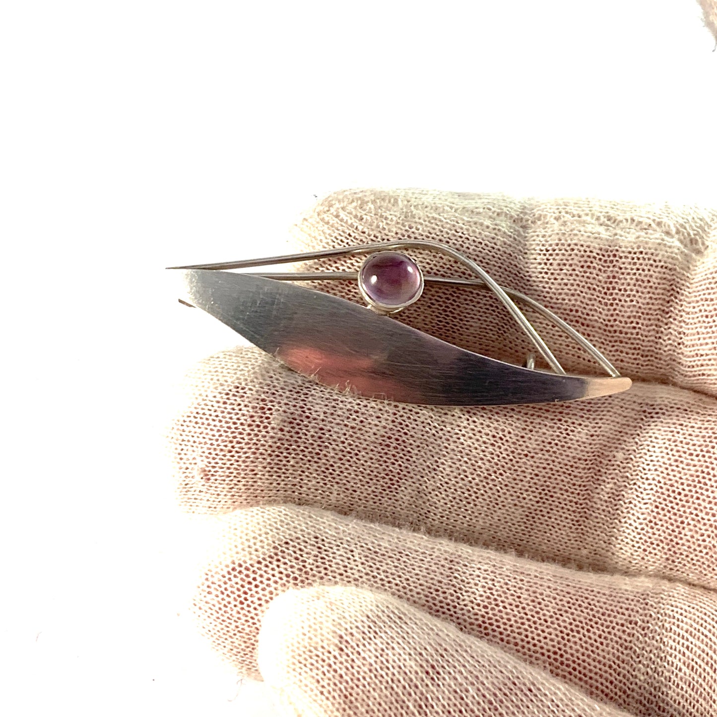 Kultatrio Oy, Finland 1957. Solid Silver Amethyst Brooch.