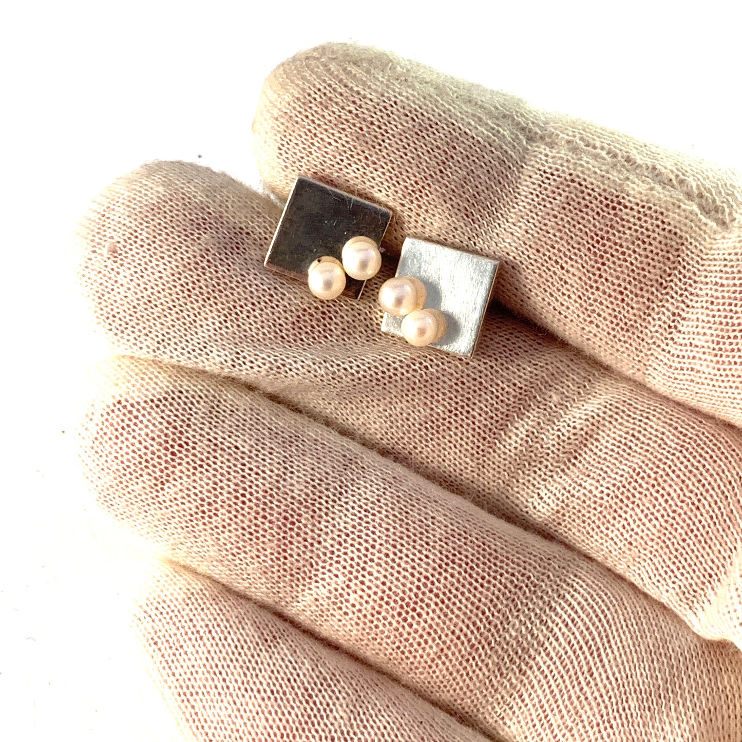 Kalevala Koru, Finland. Vintage Sterling Silver Cultured Pearl Stud Earrings.