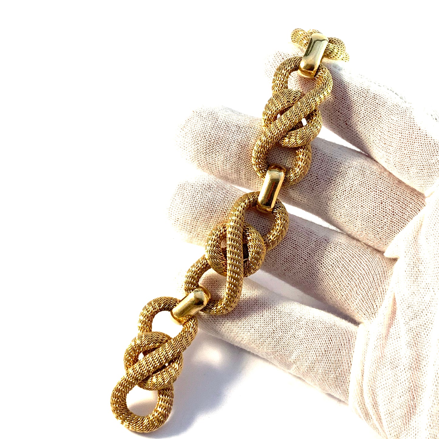 Filippini Brothers, Verona Italy 1950s. Massive 2.0oz / 57 Gram 18k Gold Bracelet.