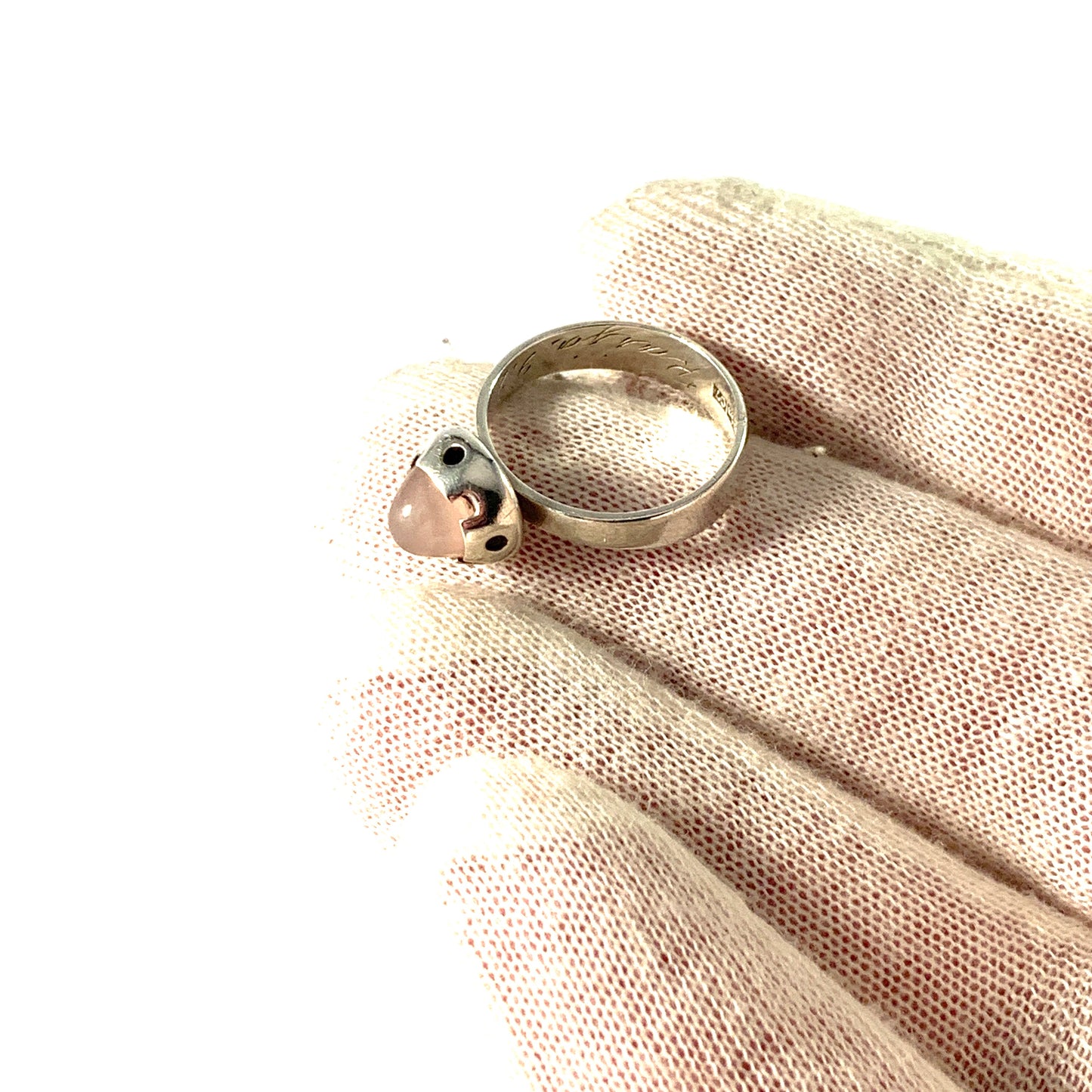 Martti Viikinniemi, Finland 1967. Vintage Solid Silver Rose Quartz Ring.