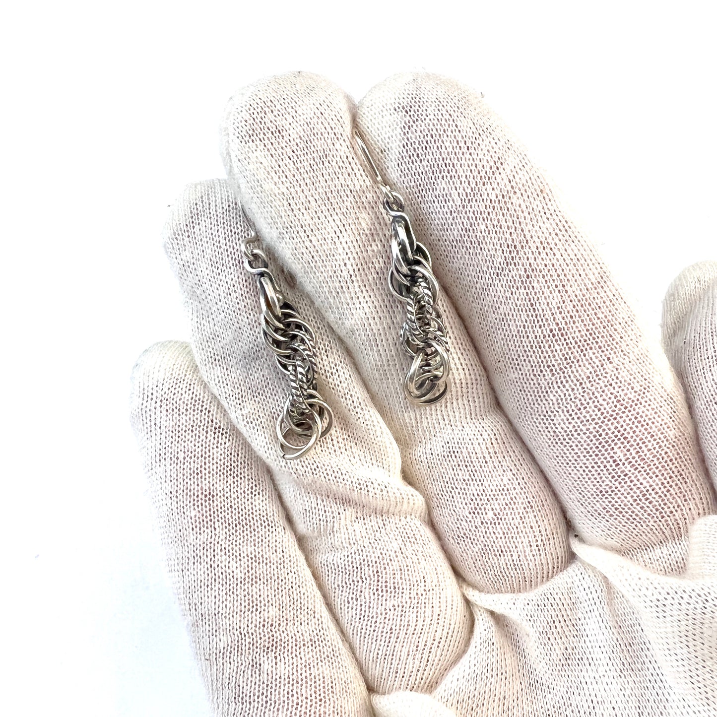 Kalevala Koru, Finland. Vintage Sterling Silver Earrings. Design: Setukaisten kääty