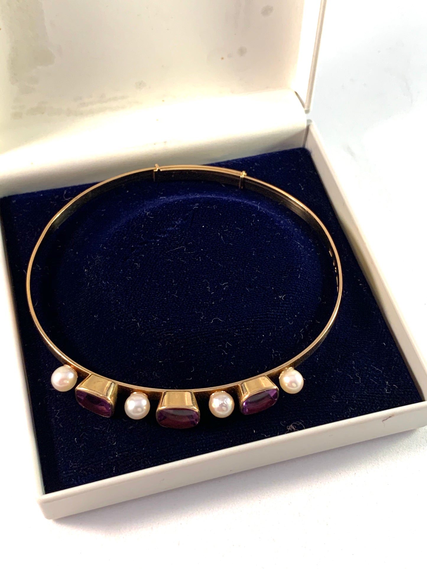 J Pettersson, Sweden 1968 Modernist 18k Gold Amethyst Pearl Bangle
