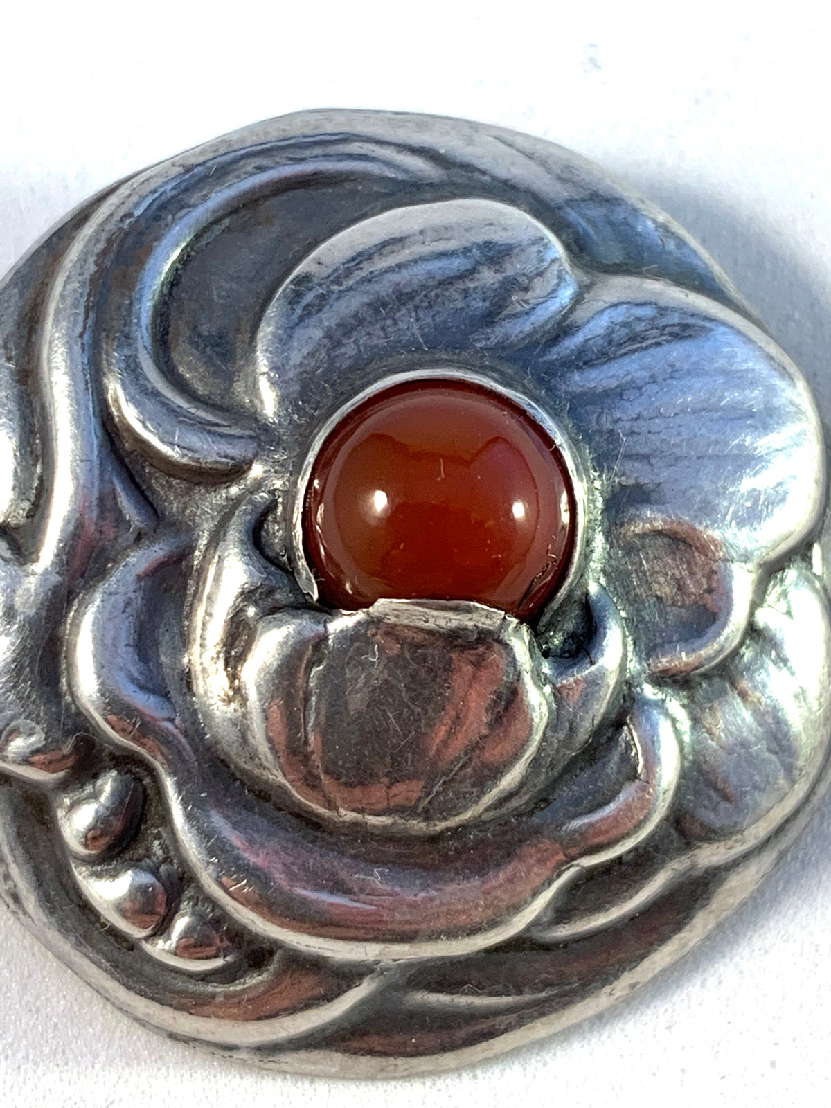 Bernhard Hertz, Copenhagen 1918 Antique Arts and Crafts Skonvirke 836 Silver Carnelian Brooch.