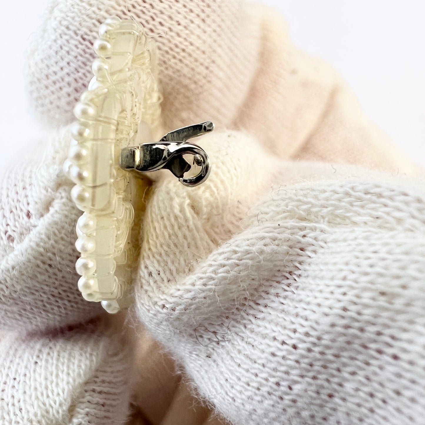 Antique Wedding Brooch. 18k Gold, Seed Pearl and Mother of Pearl.