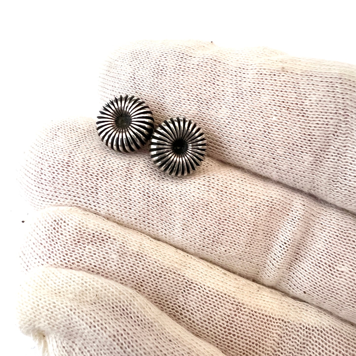 Kalevala Koru, Finland. Vintage Sterling Silver Stud Earrings.